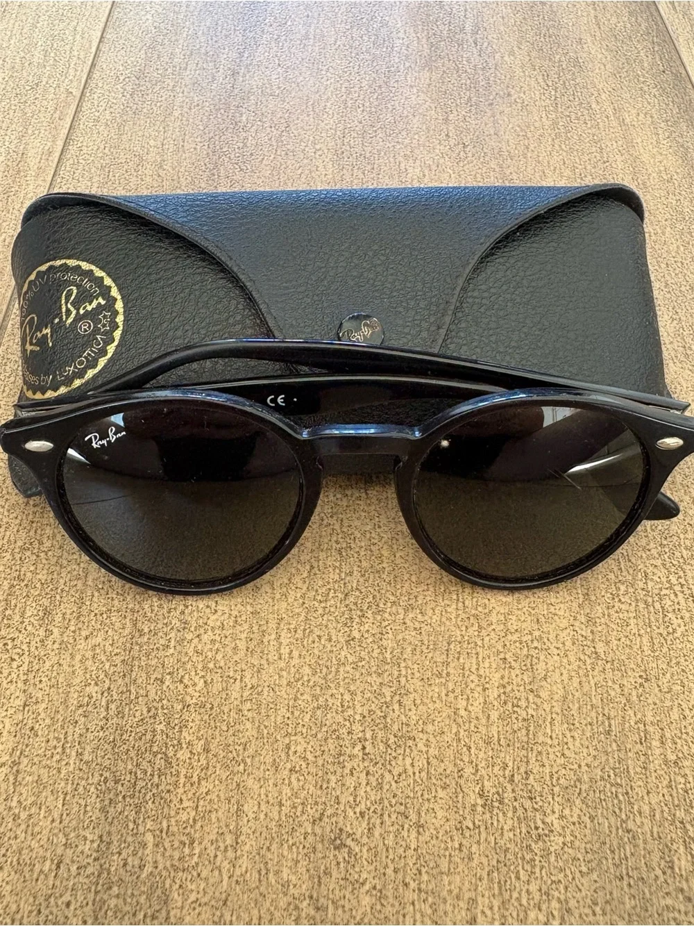Ray-Ban RB2180 Black Round Sunglasses